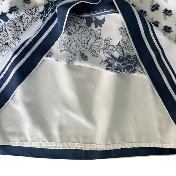 Ann Taylor Factory White and Blue Floral Tie Waist Skirt, L - Picture 4 of 7